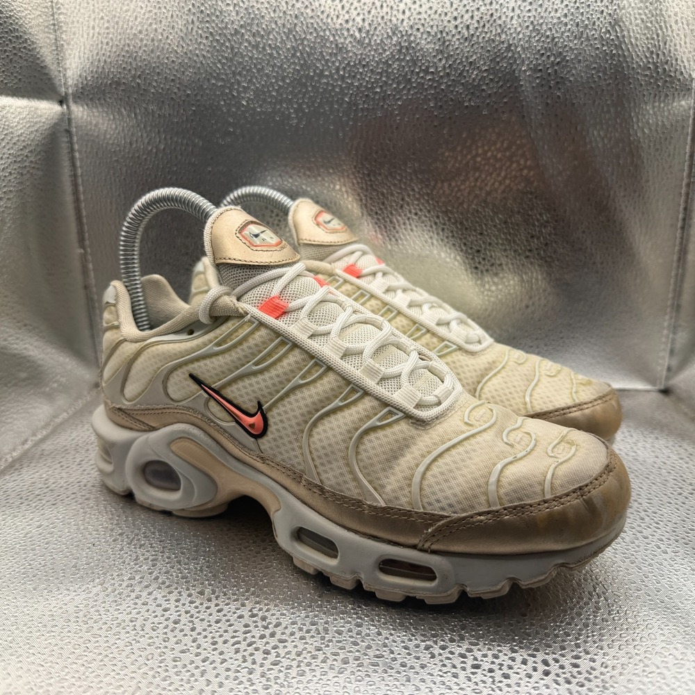 Size 6 Nike Air Max Plus Light Orewood Brown Womens Sneaker Shoes‎ CJ9980-100